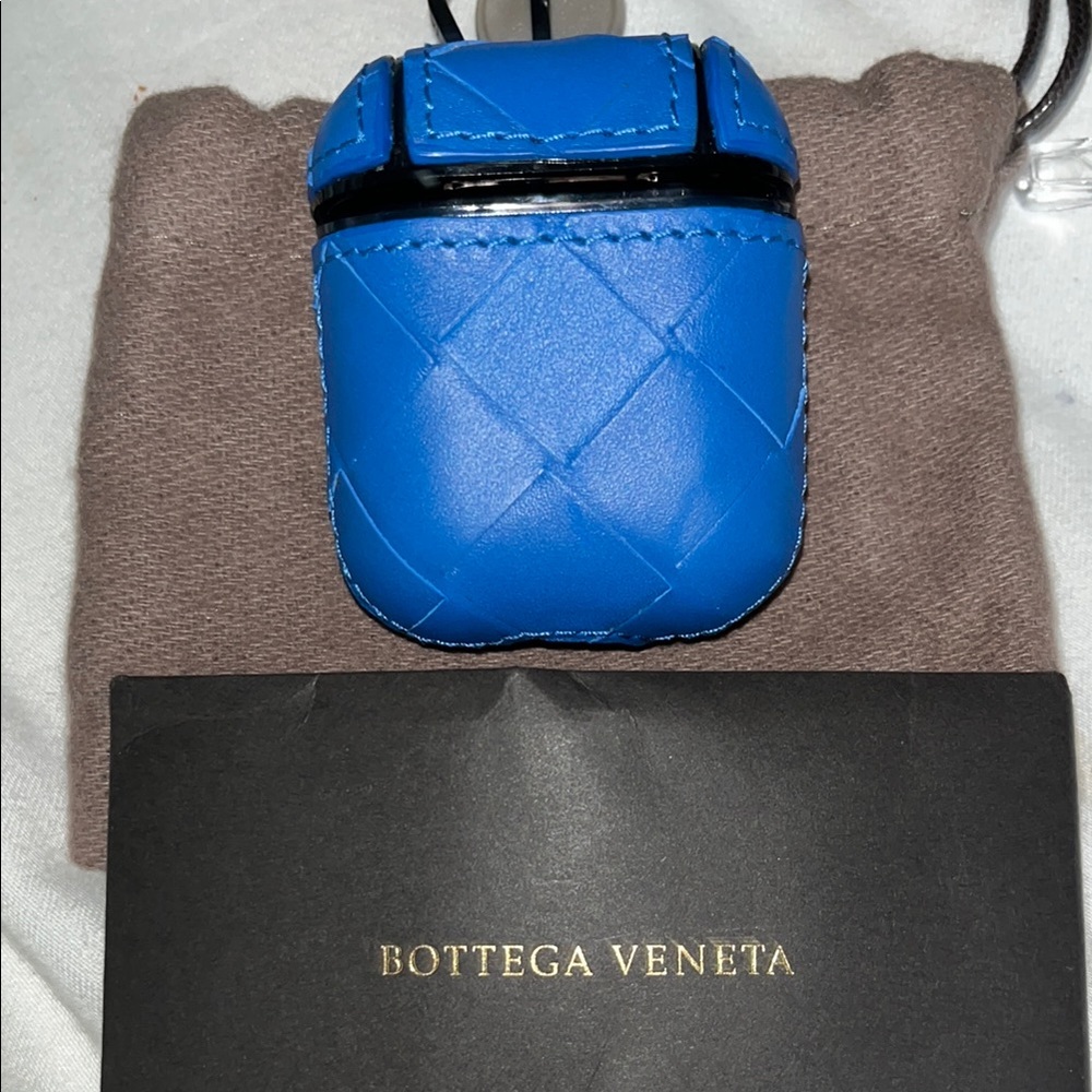 Bottega Veneta Blue Intricate Leather AirPod Case with Authentic cards Dusty EC